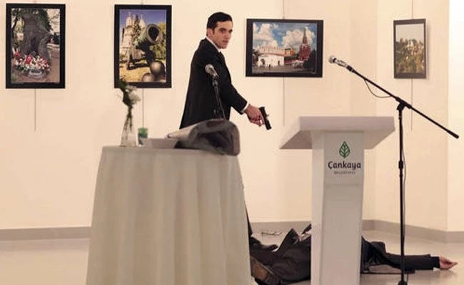 Τουρκία: Σύλληψη μιας γυναίκας για τη δολοφονία του Ρώσου πρεσβευτή